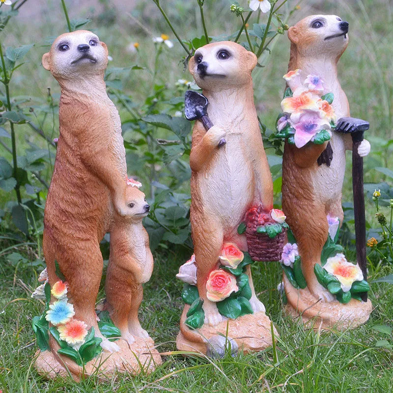 Straw hat mongoose garden ornament with synthetic resin construction for outdoor decoration