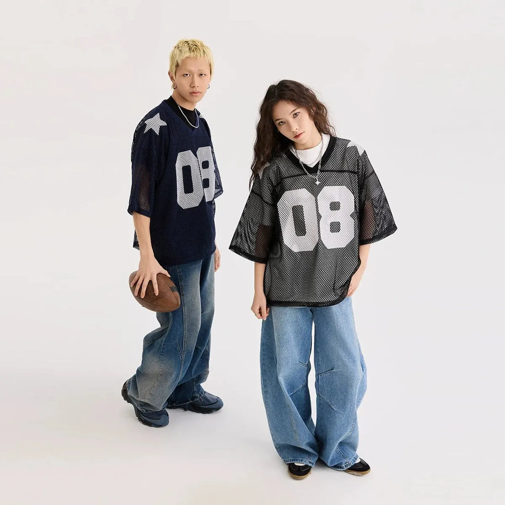 Loose-fit half sleeve shirt with letter pattern in black or navy blue colours