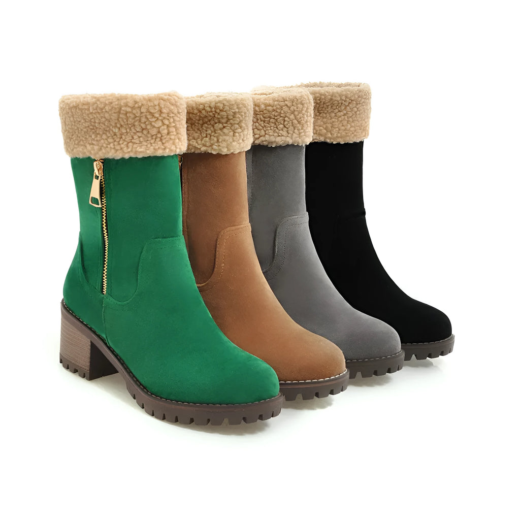 Women's snow boots with rubber insole and plush lining in winter colours