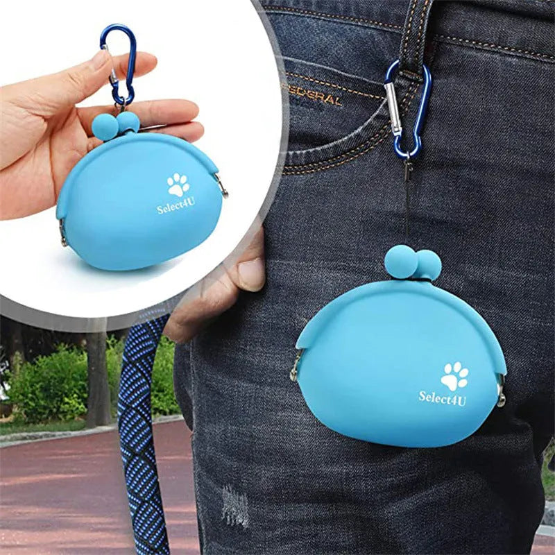 Silicone pet training treat pouch with hook-and-loop closure measuring 9 by 9.5 centimetres