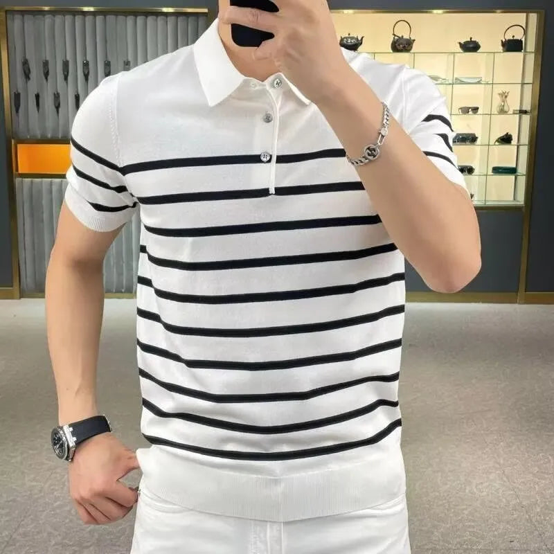 Black and white striped lapel knitted long sleeve T-shirt, crew neck pullover style.