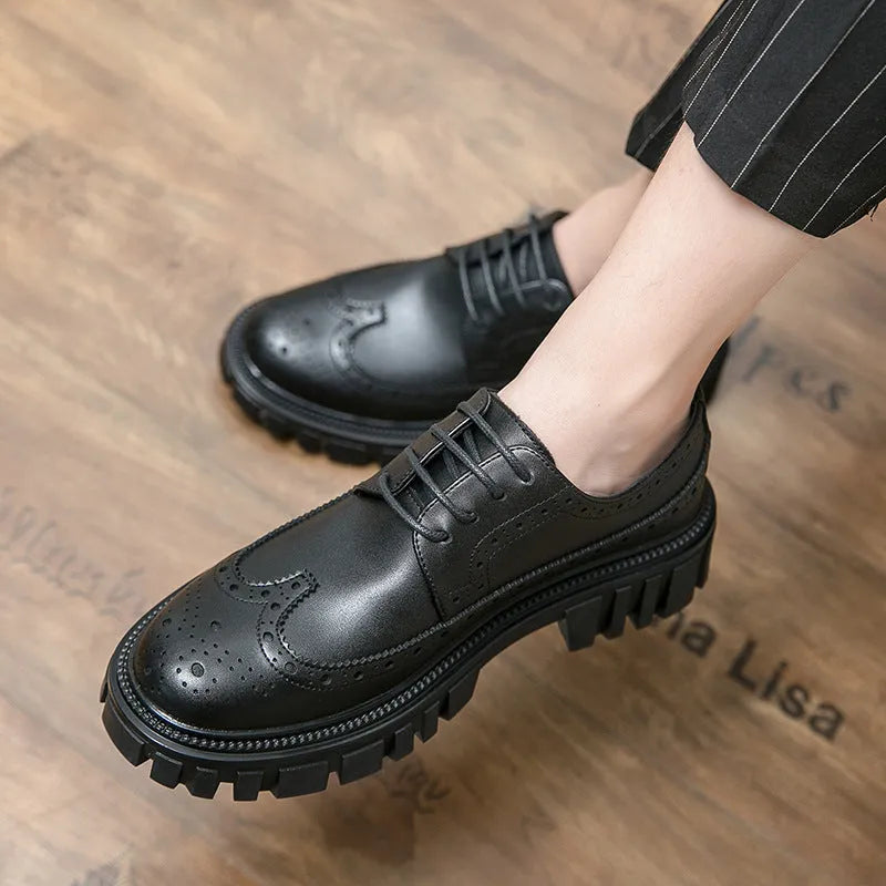 Men's black and brown brogue Oxford shoes with round toe and decorative detailing for business formal wear