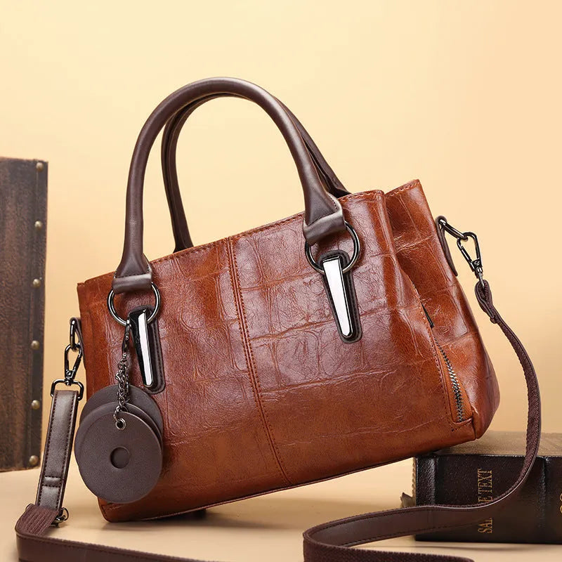 Retro contrast colour large capacity shoulder bag with internal organisation compartments