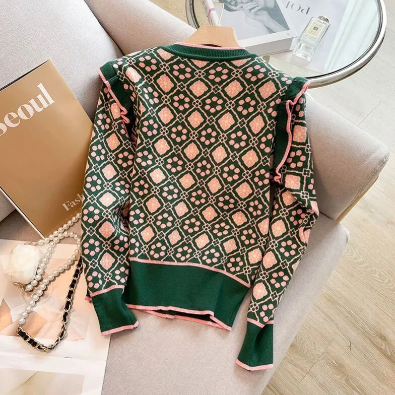 Women's green printed loose fit sweater with regular sleeves for casual commuting wear