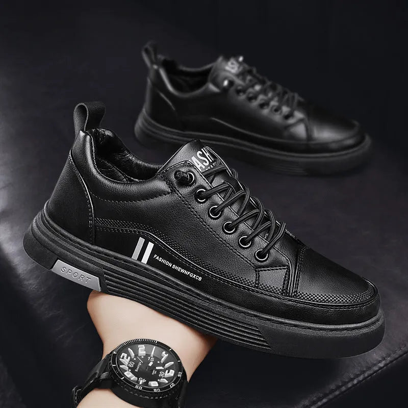 Men's white low-top skateboard shoes with elastic band closure and round toe