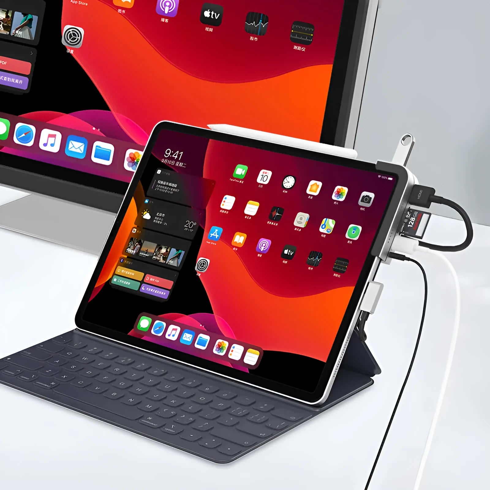 Silver aluminium grey 6-in-1 docking station for iPad Pro with USB-C connector and multiple ports