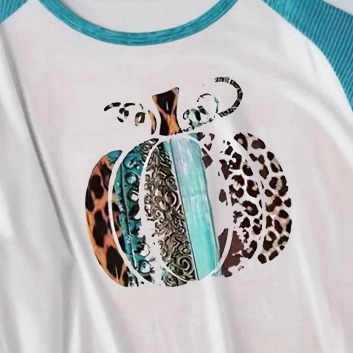 Sky blue Halloween T-shirt with 3D pumpkin print in Japanese Korean casual style