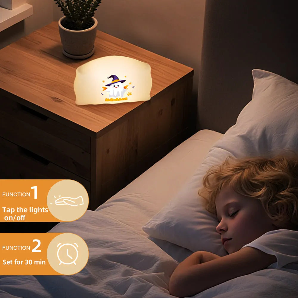 Cartoon Halloween doll table lamp with USB-C port, magic ghost design, dimensions 99x70x50mm