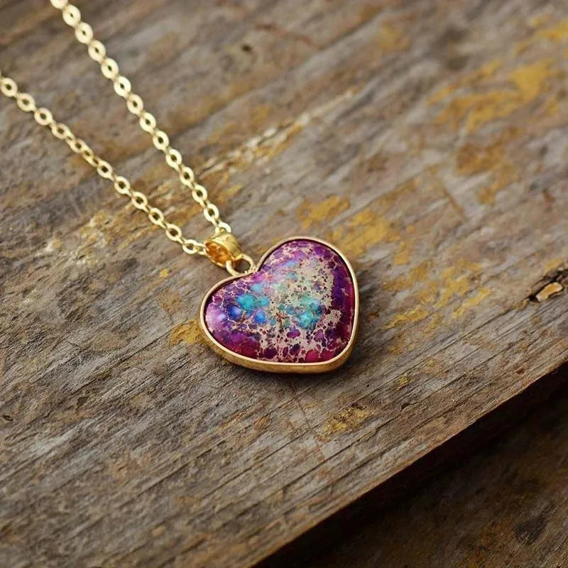 Natural stone heart-shaped pendant necklace in red and blue colours