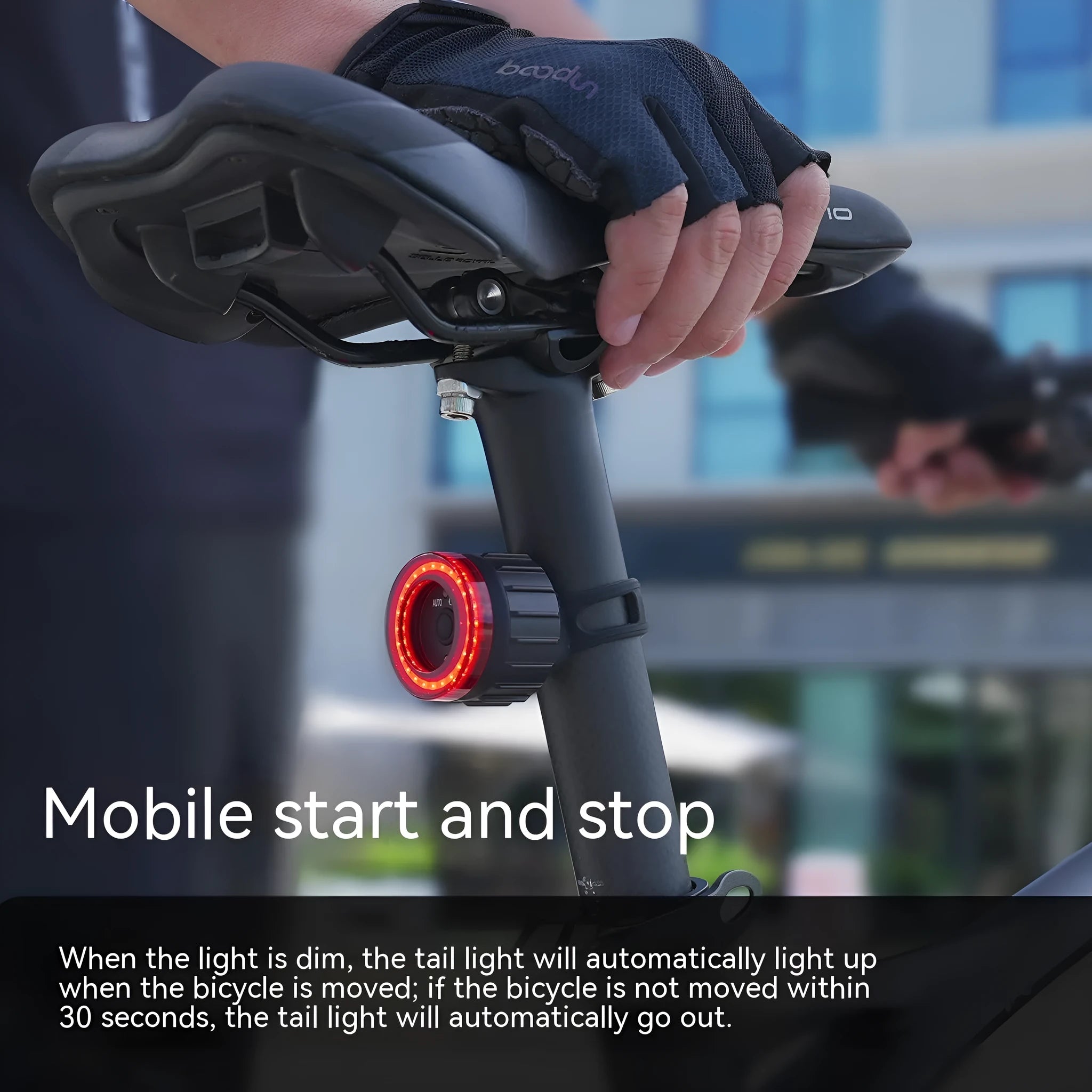 Black intelligent induction brake taillight for bicycles with aluminium alloy construction and mounting bracket