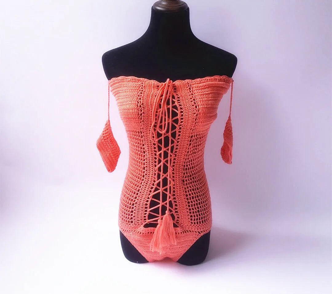 Off-shoulder one-piece swimsuit in light pink colour with European and American sizing