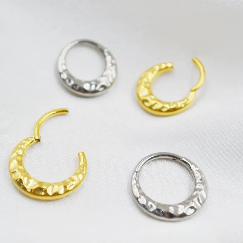 Titanium alloy concave-convex nose ring in gold or silver colour with ASTM F136 purity and 1.2mm diameter