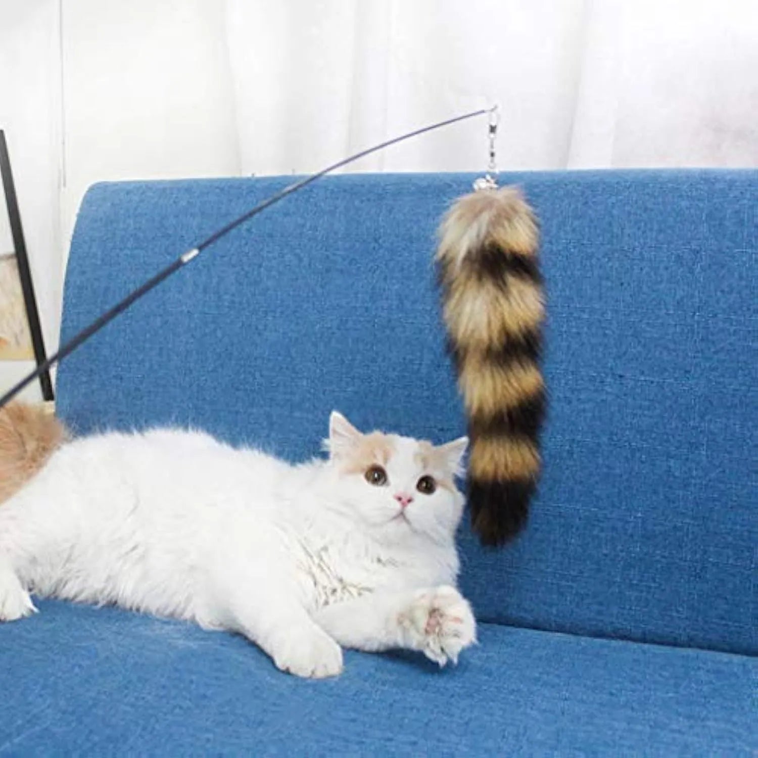 Black cat toy wand with elastic string for interactive play, 42 cm long.