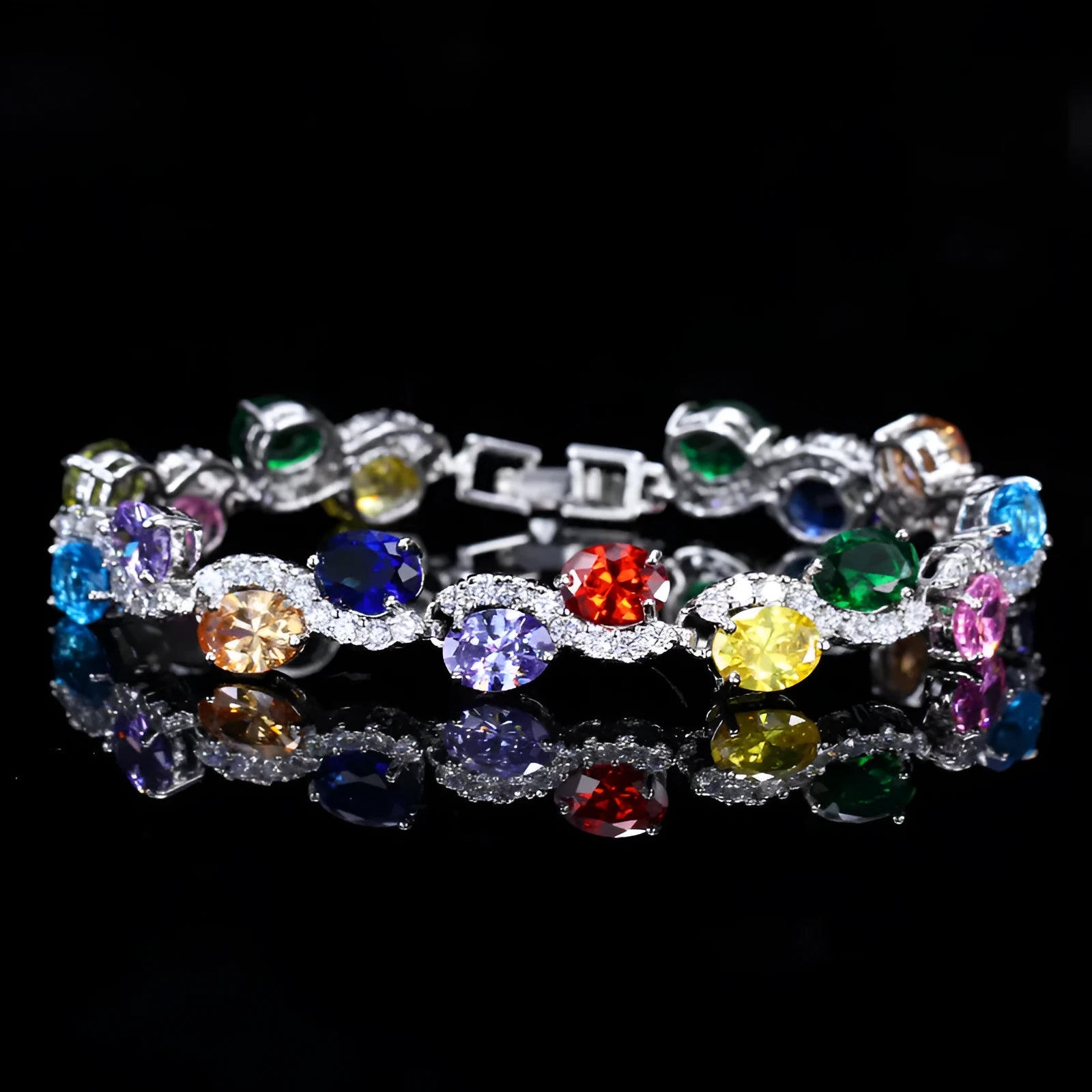 Copper-plated gold bracelet with zircon stones showing 18.4cm length and geometry design