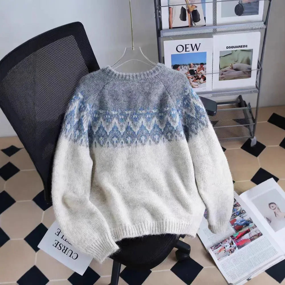 Women's brown jacquard pattern sweater coat with loose fit and long sleeves