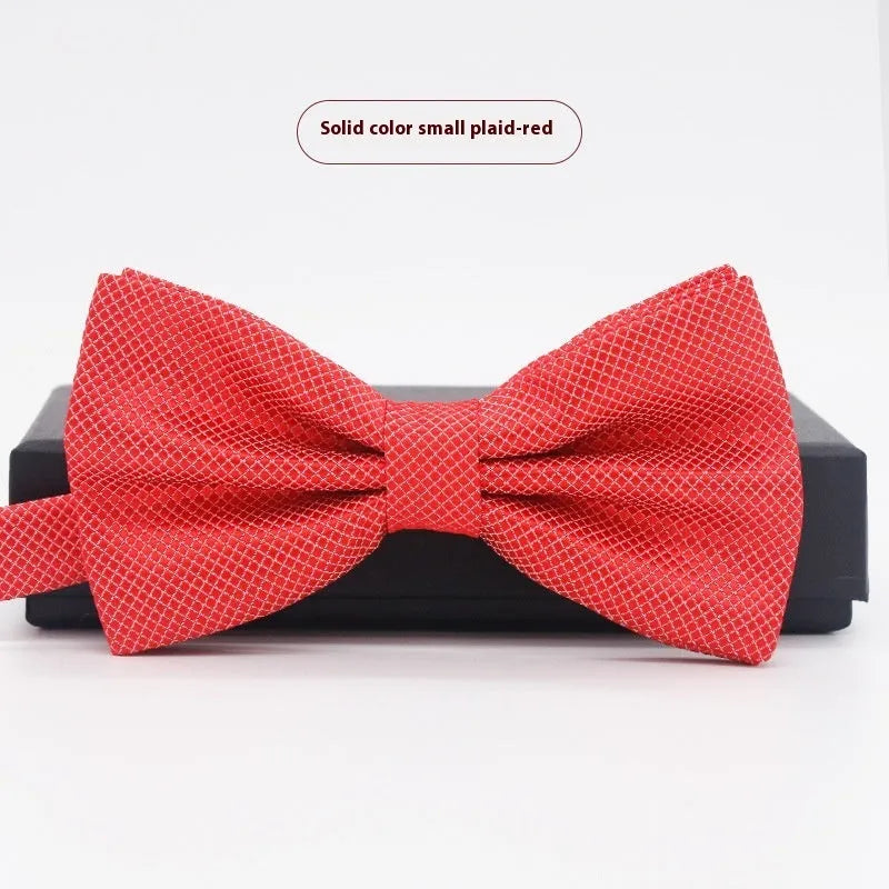 Men's flat head solid colour bow tie in polyester, showing 12cm by 6cm size on a background.