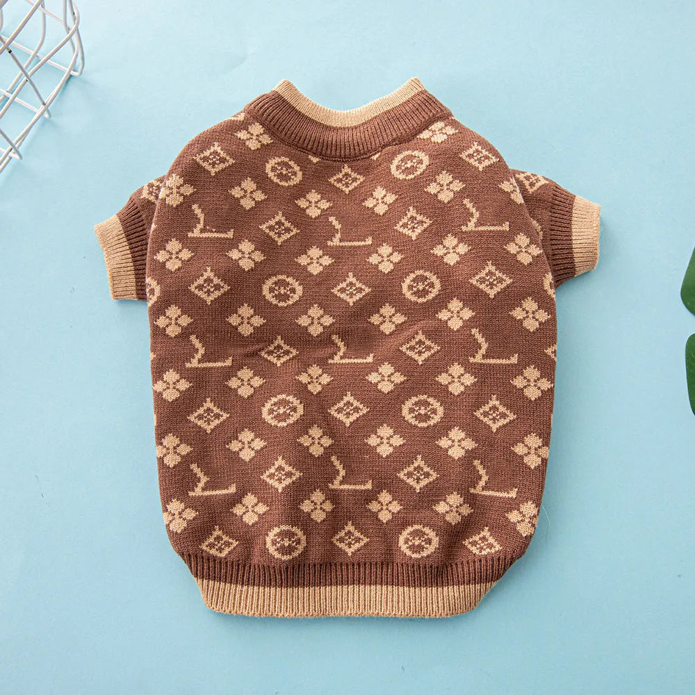 Wool dog sweater in European American style for autumn and winter wear