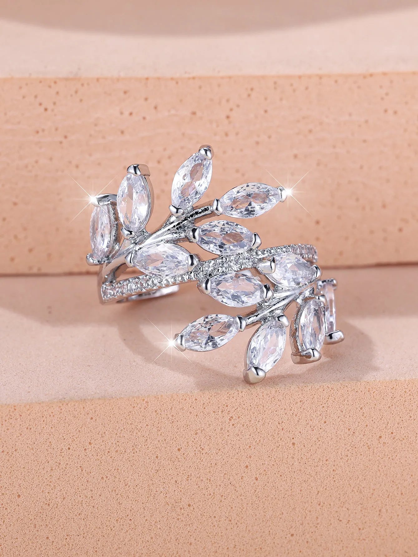 Adjustable horse eye zircon leaf fashion ring in copper with multiple colour options