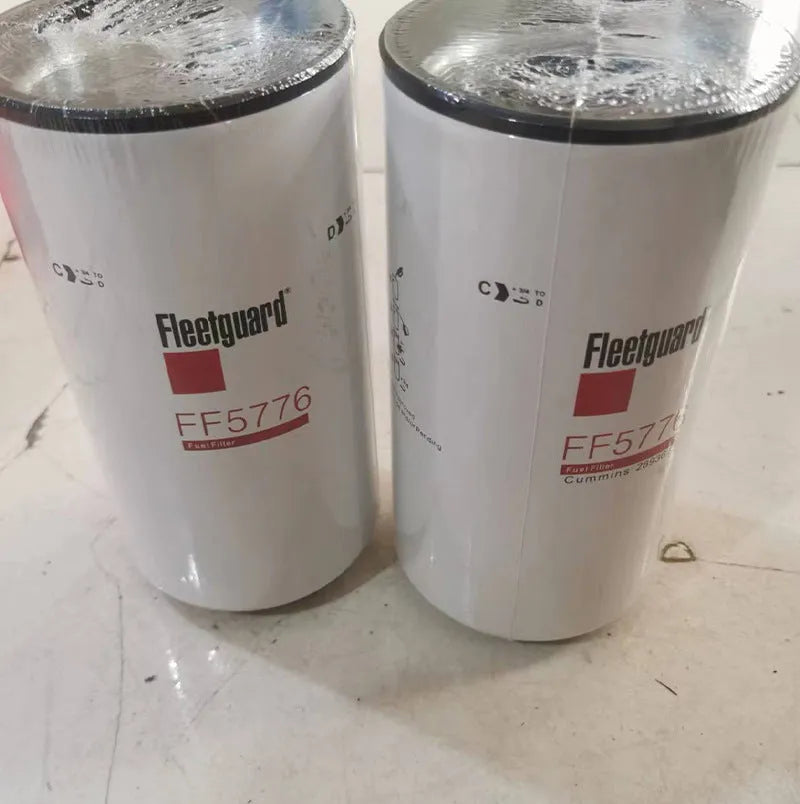 Glass fibre folding vacuum filter element for oil filtration with 32 mm connections