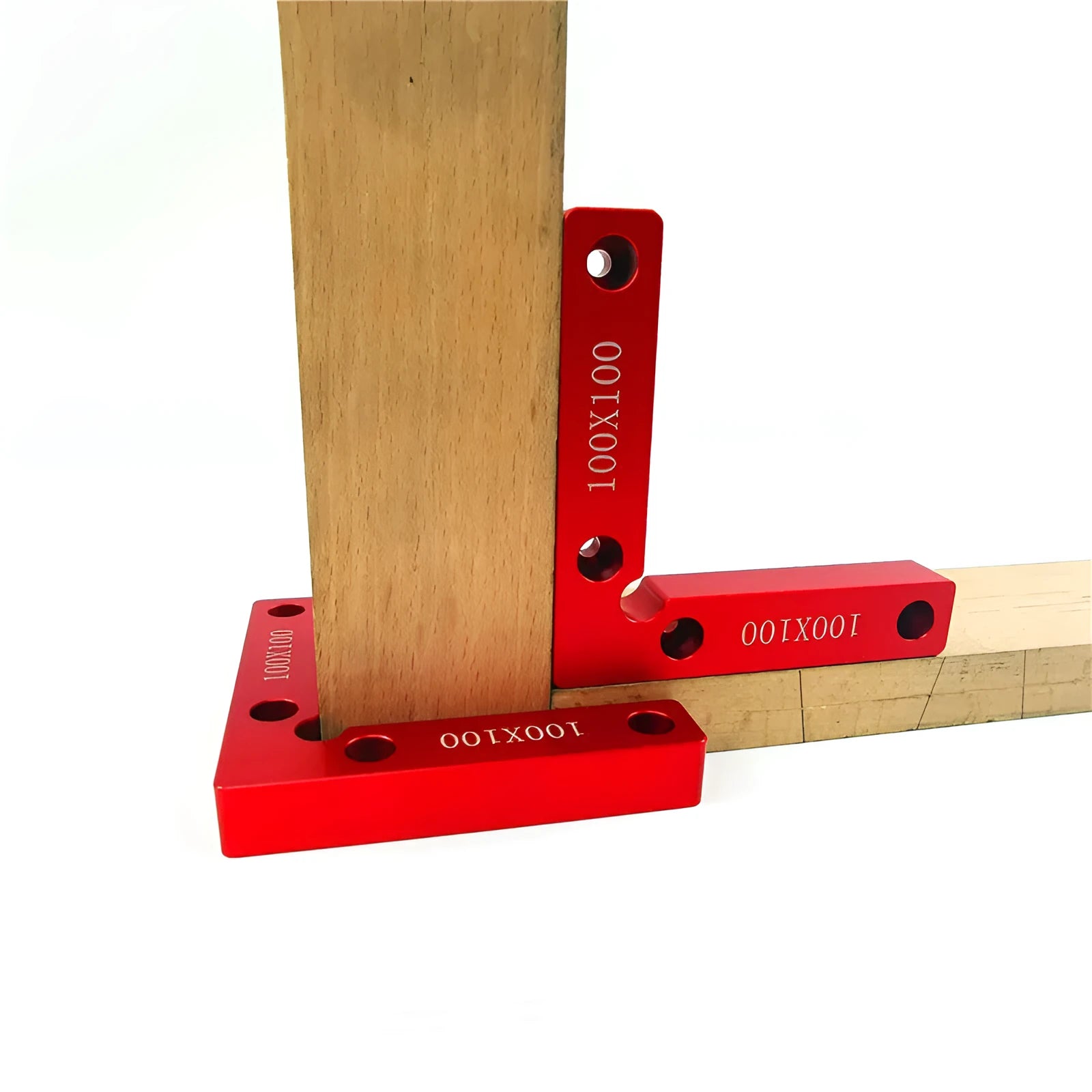 Aluminium right angle positioning block for woodworking jigsaw, showing scale and 90-degree clamp.