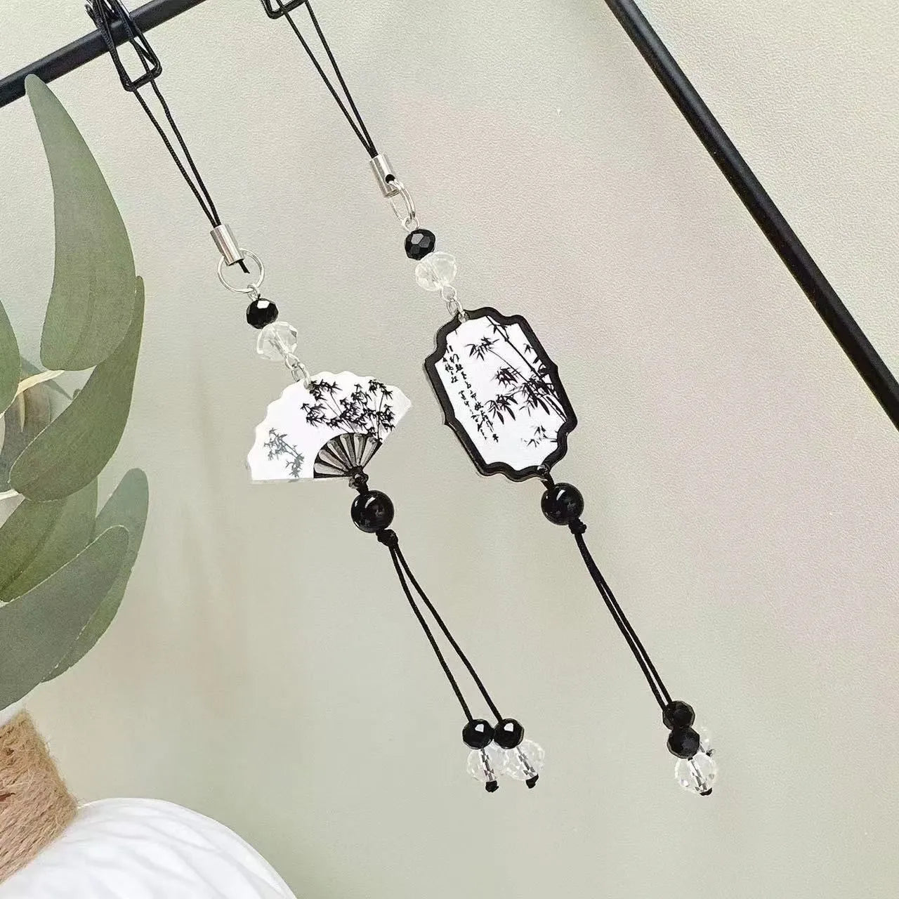 Guofeng Chinese-style bead keychain with plants and flowers pattern, Fan colour option.