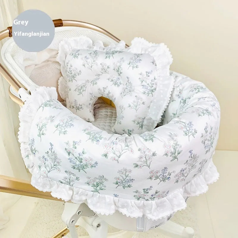 Pet stroller accessory set showing cotton anti-dirty towel, cushion, and pillow in a floral pattern.