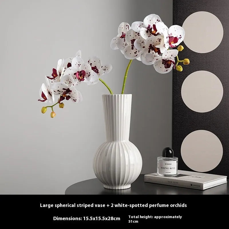 White ceramic ball striped vase with American country style decoration for living room table display