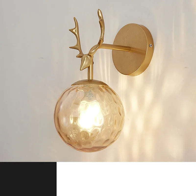 Nordic glass wall lamp with E27 holder in golden or black finish