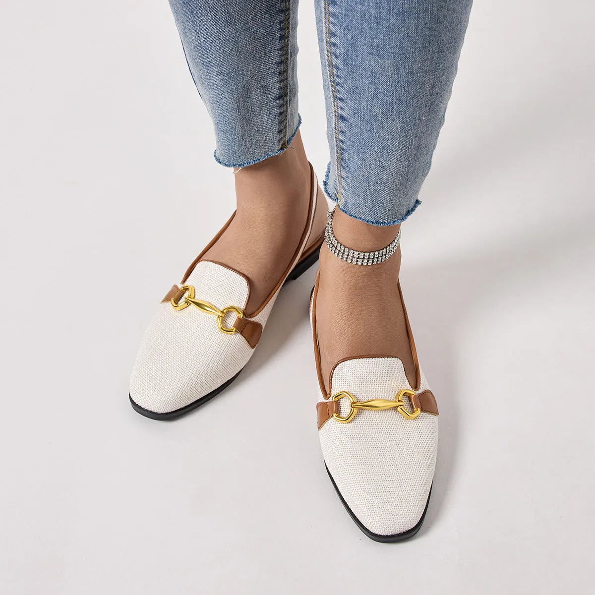 Women's closed toe chunky heel half slippers in black, linen upper with rubber sole