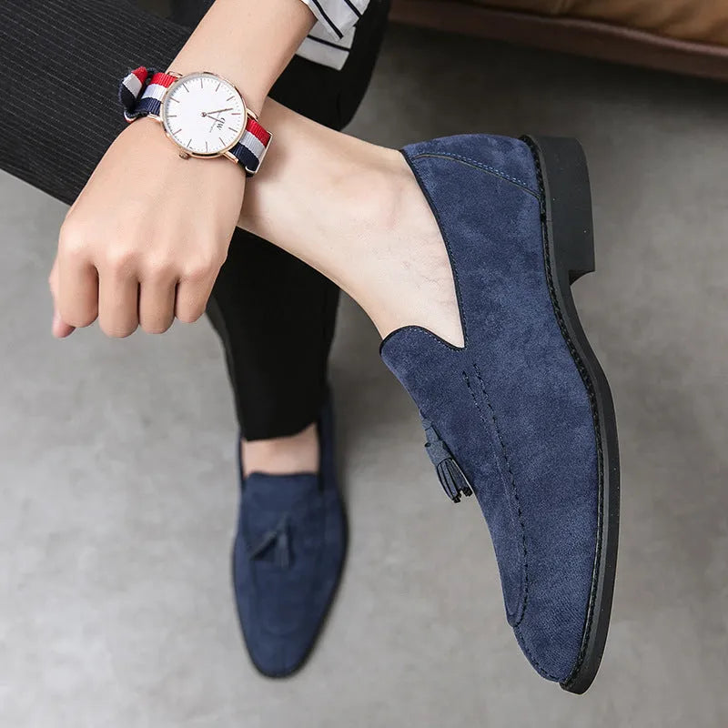 Men's suede matte fashion leather shoes in blue with flat heel and low tube design