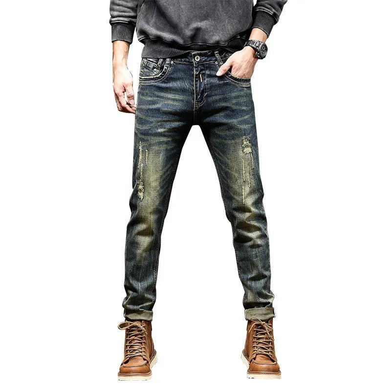 Men's skinny fit stretch denim jeans in retro colour with zip fly