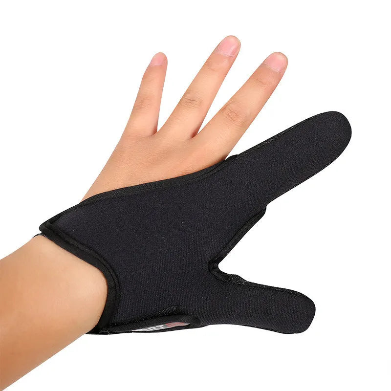 Two finger fishing glove in camouflage colour showing diving cloth back and microfiber palm material.