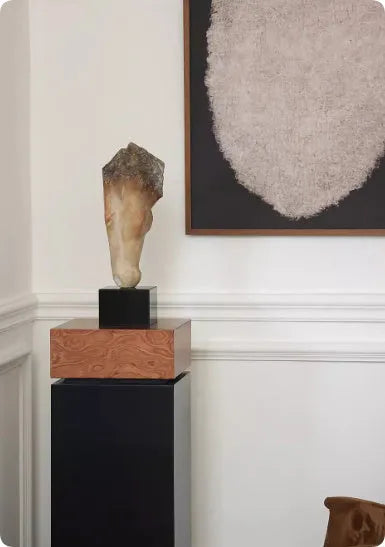 Abstract French retro style horse head sculpture with a carved surface, a 50cm tall desktop ornament.