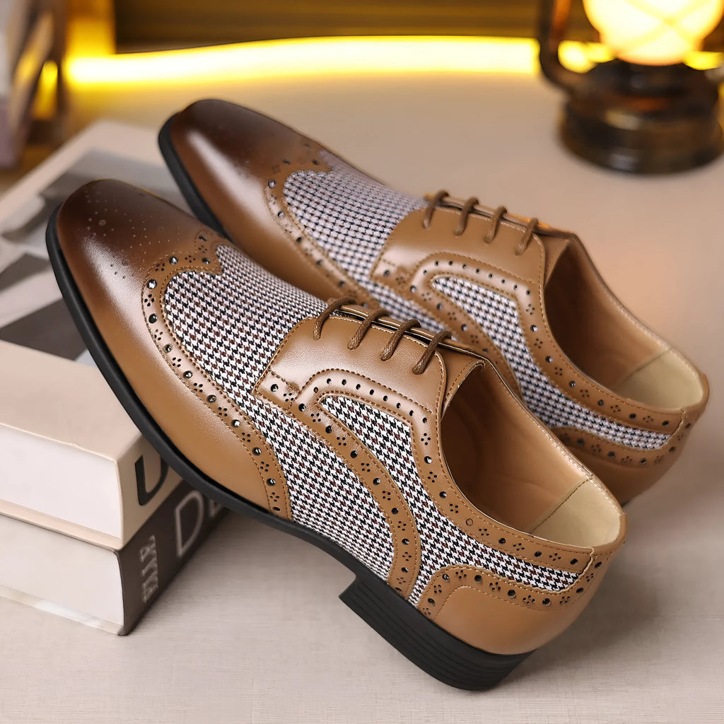 Imitation houndstooth plaid men's casual leather shoes with square toe and lace-up design