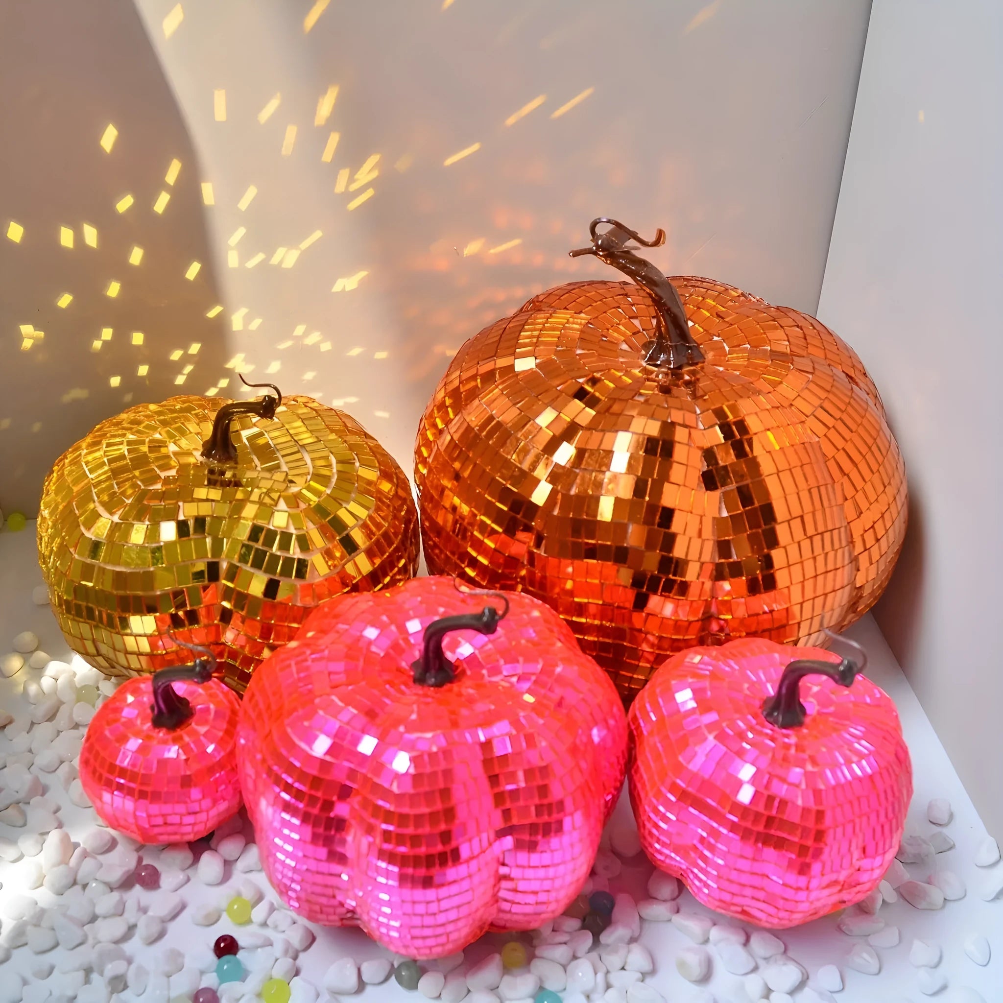 Chinese style glass pumpkin ornament with embroidered texture for Halloween and Christmas decoration.