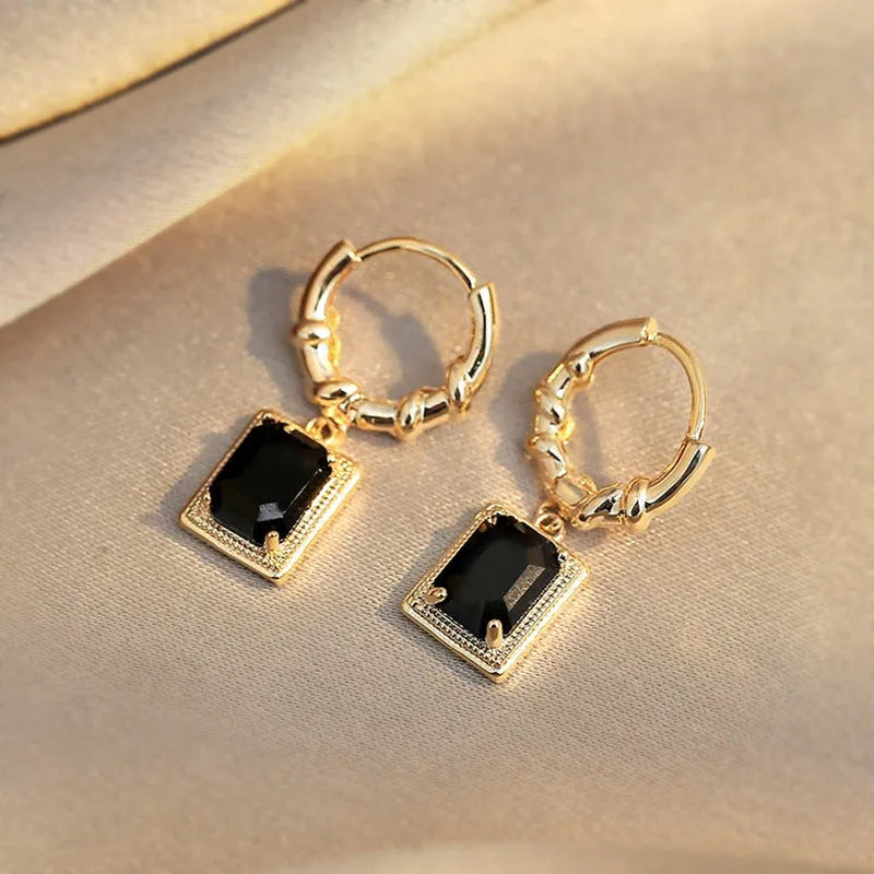 Geometric quadrilateral copper earrings with black zircon stones in French court retro style