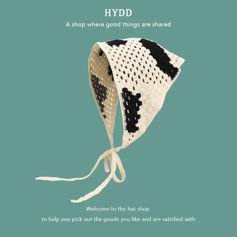 Women's cotton triangle headscarf with floral pattern in French retro style