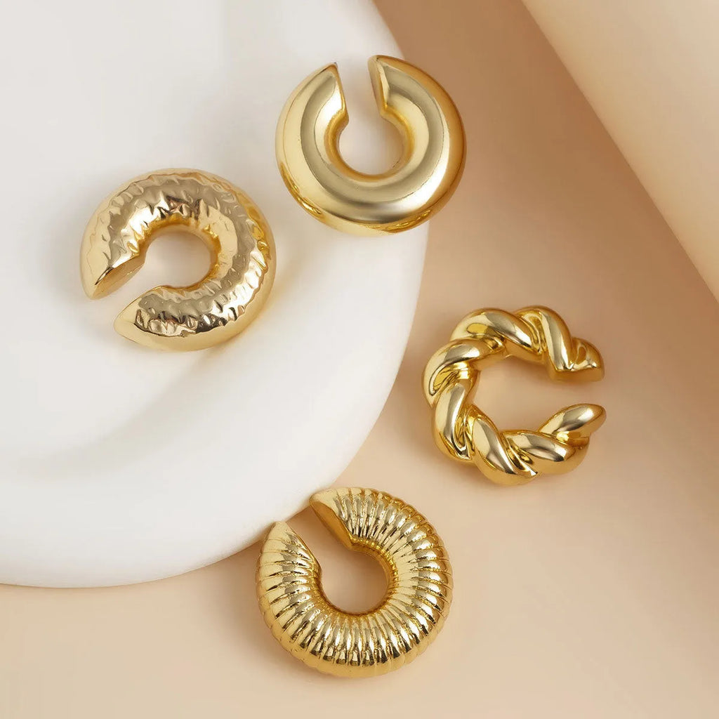 Geometric clip-on earrings set in gold and silver colours for women without pierced ears