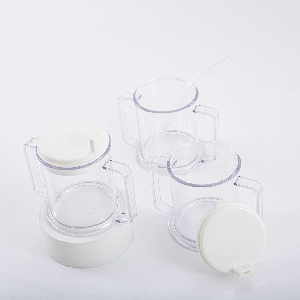 Transparent polypropylene spill-proof drinking cup with modern design.