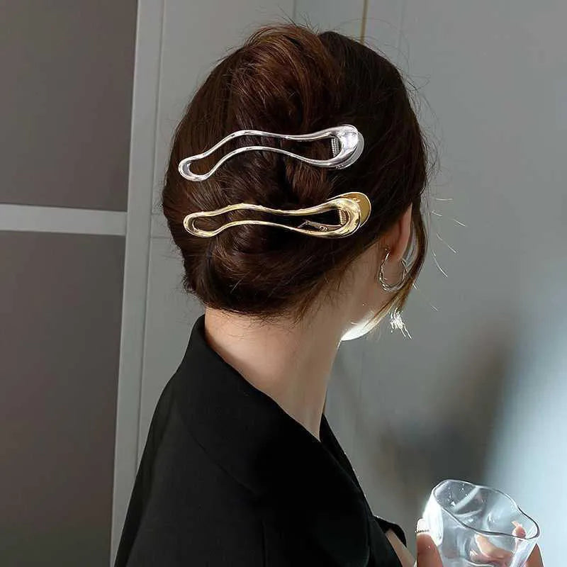 Women's zinc alloy barrettes in gold and silver arc square triangle shapes