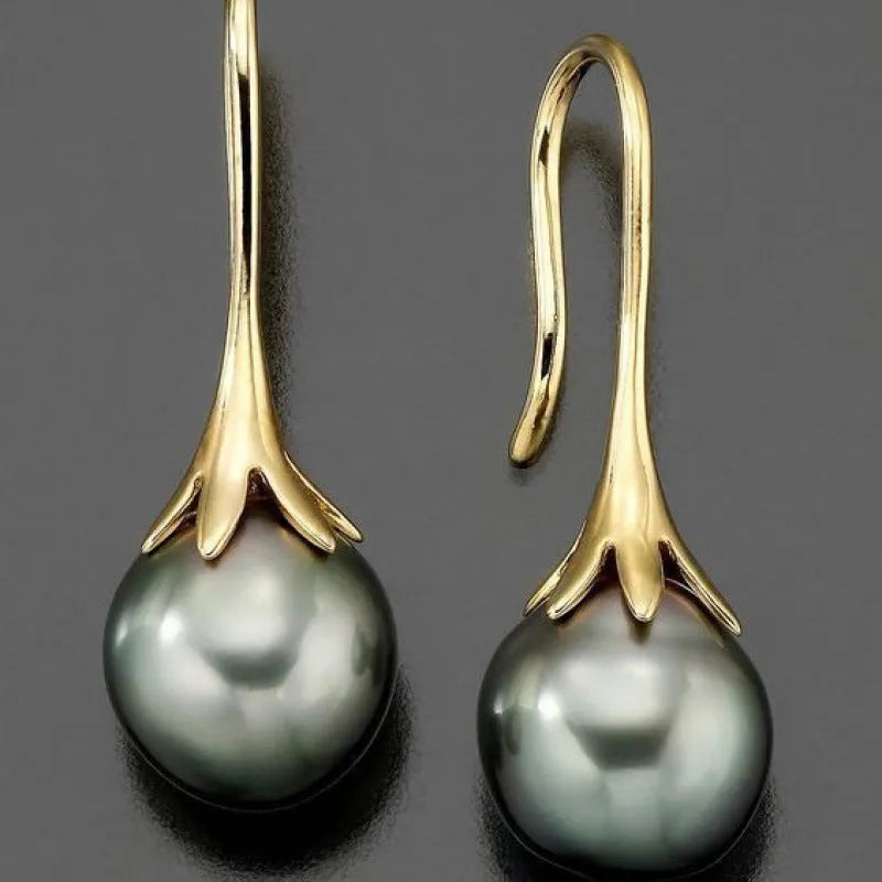 Gold tone retro fashion drop dangle earrings for women with electroplated alloy construction