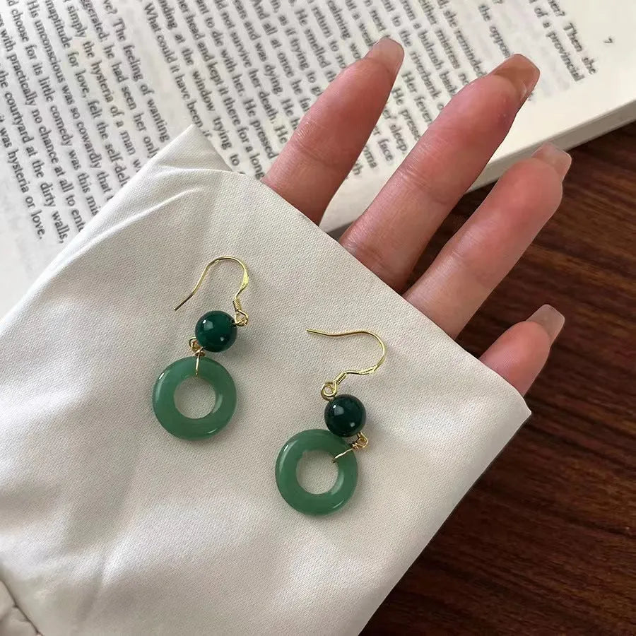 Green Chinese style cheongsam peace buckle design geometric earrings with zinc alloy construction