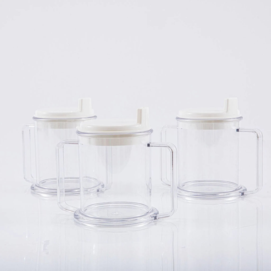 Transparent polypropylene spill-proof drinking cup with modern design.