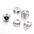 Black alloy ring with detailed retro spade playing card design