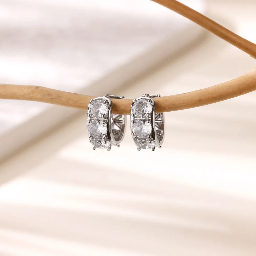 Stainless steel U-shaped women's clip earrings with inlaid zircon stones in E5772P colour.
