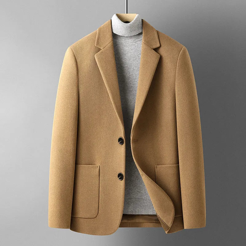 Men's slim fit wool suit jacket in a solid colour with a polyester lining.