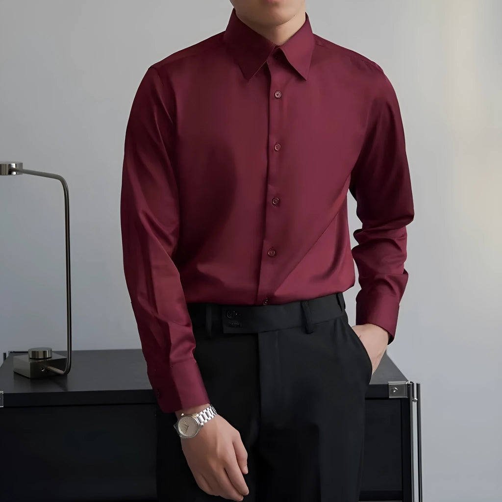 Man wearing a black loose-fit long sleeve cardigan shirt with a V-neck in Korean Japanese style.