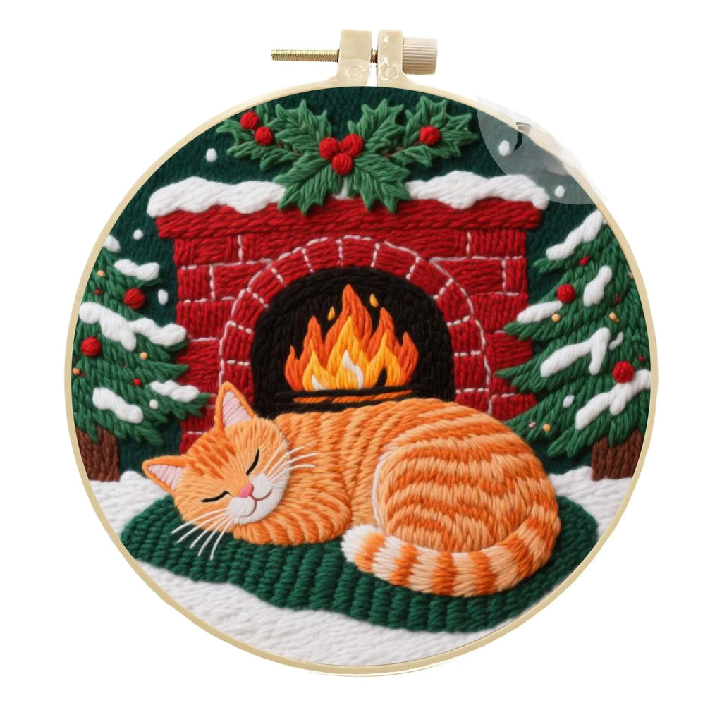 Autumn fruit pattern embroidery kit with cotton linen fabric and imitation bamboo hoop.