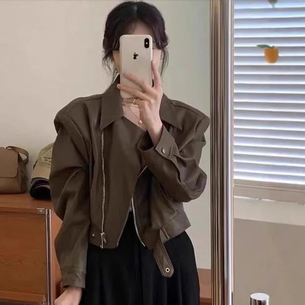 Women's slim fit retro leather coat jacket in imitation leather polyester available in black or brown colours