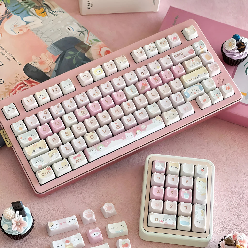 Complete 141-piece set of anime cat themed mechanical keyboard keycaps with five-sided sublimation printing.